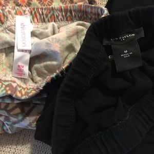 Ann Taylor Factory Pants - TWO PAIRS OF LEGGINGS Ann Taylor Factory Pants - TWO PAIRS OF LEGGINGS